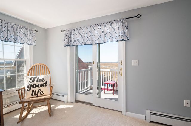 605 Ocean Blvd Apt 1, Hampton, NH 03842