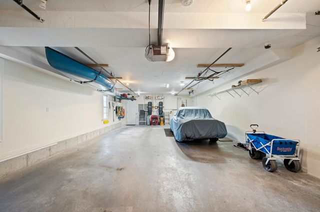 605 Ocean Blvd Apt 1, Hampton, NH 03842
