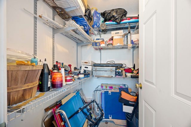 605 Ocean Blvd Apt 1, Hampton, NH 03842