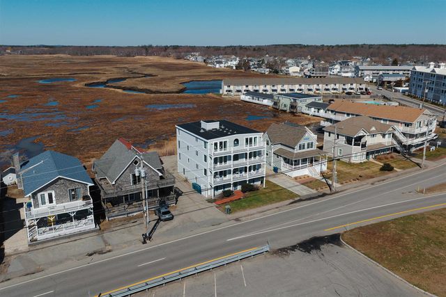 605 Ocean Blvd Apt 1, Hampton, NH 03842