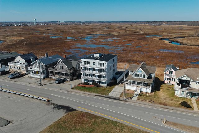 605 Ocean Blvd Apt 1, Hampton, NH 03842