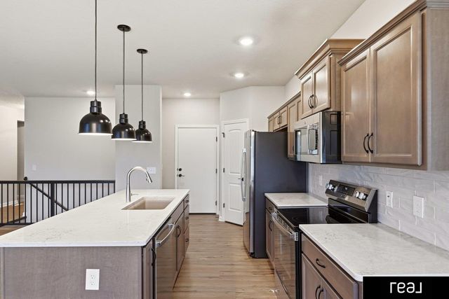 5216 Sheridan Road, Papillion, NE 68133