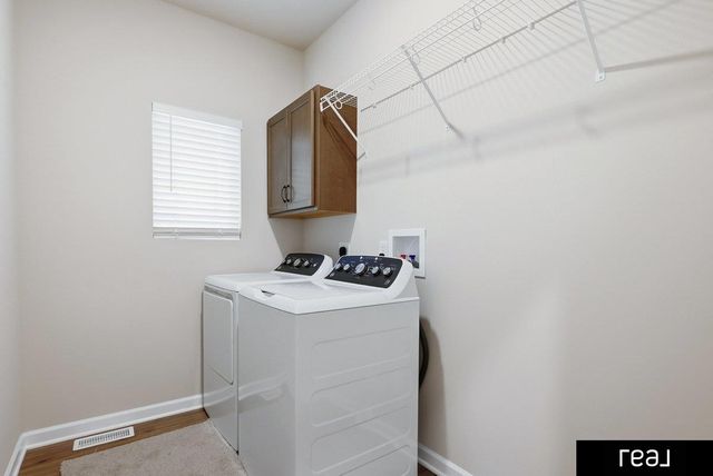 5216 Sheridan Road, Papillion, NE 68133
