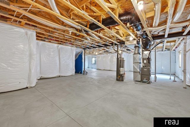 5216 Sheridan Road, Papillion, NE 68133
