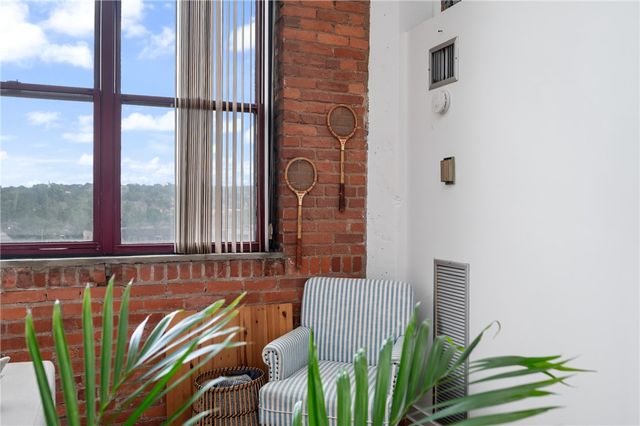 5850 Centre Ave 602, Shadyside, PA 15206