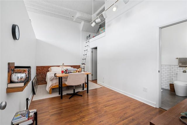 5850 Centre Ave 602, Shadyside, PA 15206