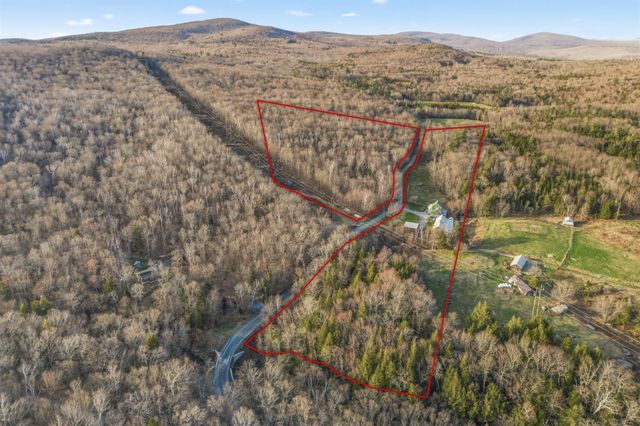 558 Klondike Road, Stamford, VT 05352