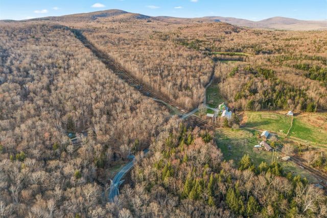 558 Klondike Road, Stamford, VT 05352