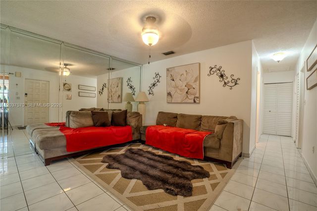 7899 NW 174th Terrace, Hialeah, FL 33015