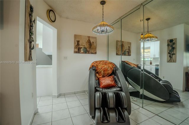7899 NW 174th Terrace, Hialeah, FL 33015