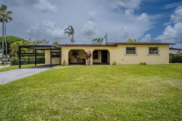 7899 NW 174th Terrace, Hialeah, FL 33015