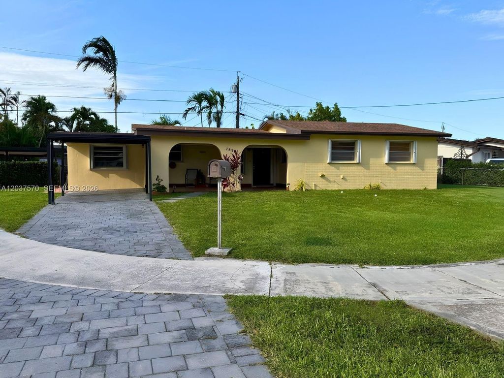 7899 NW 174th Terrace, Hialeah, FL 33015