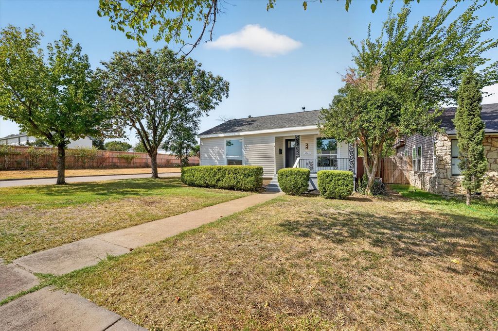 4044 Stanley Avenue, Fort Worth, TX 76110 — photo 2
