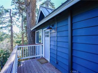 810 W Victoria Court, Lake Arrowhead, CA 92352