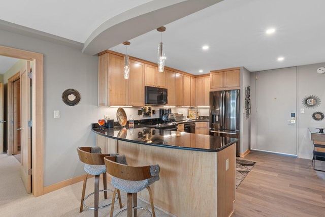 929 N Astor STREET #2405, Milwaukee, WI 53202