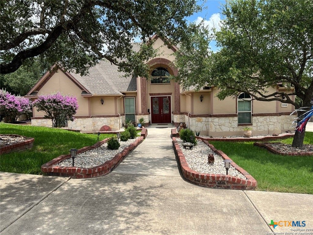 21918 Pesa Cove, San Antonio, TX 78266