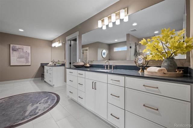 987 Buell Road, Oakland Charter Township, MI 48363