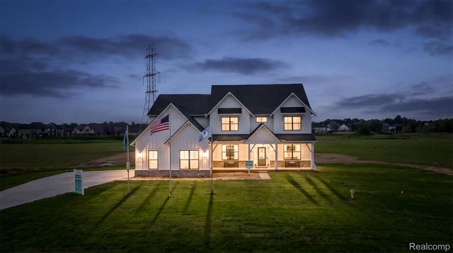 987 Buell Road, Oakland Charter Township, MI 48363