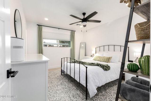 1436 W GENEVA Drive, Tempe, AZ 85282