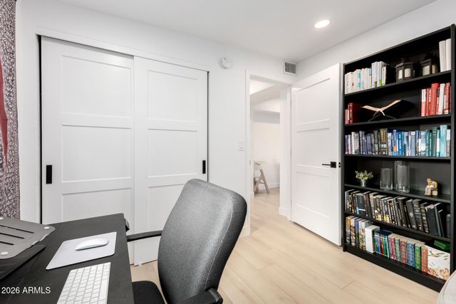 1436 W GENEVA Drive, Tempe, AZ 85282