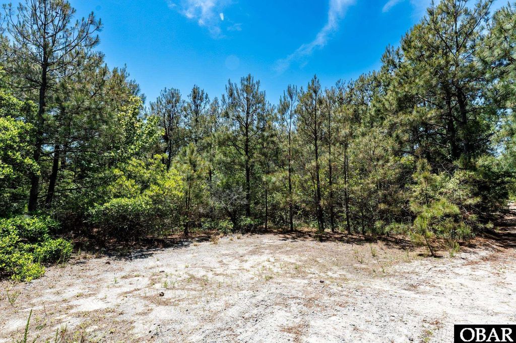 Image 11 of property listing at 1508 Catesbys Run Lot #5, Corolla, NC 27927