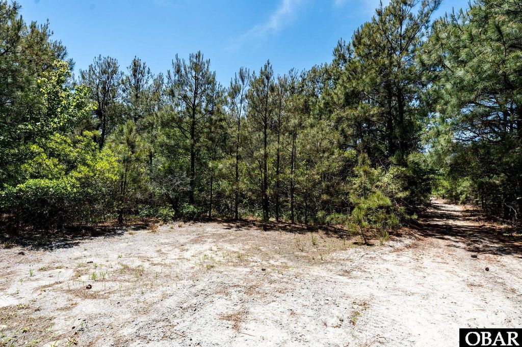 Image 12 of property listing at 1508 Catesbys Run Lot #5, Corolla, NC 27927