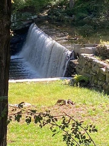 191 Huntington Street, Shelton, CT 06484