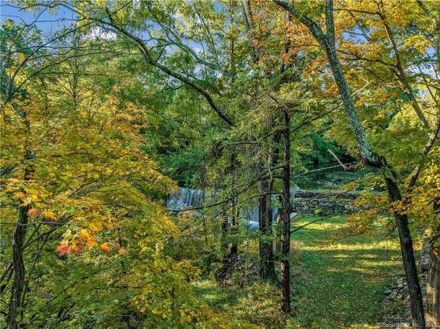 191 Huntington Street, Shelton, CT 06484