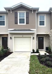44 BELLA LAGO CIRCLE, Port Orange, FL 32129