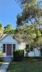 2919 DARTMOUTH AVENUE N 1/2, St Petersburg, FL 33713