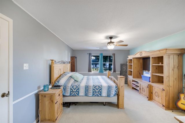 90 Fishermans Bend Drive, Point Blank, TX 77364