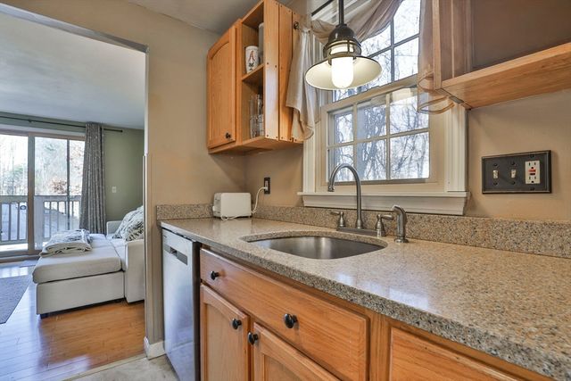 219 Morgan Drive 219, Haverhill, MA 01832