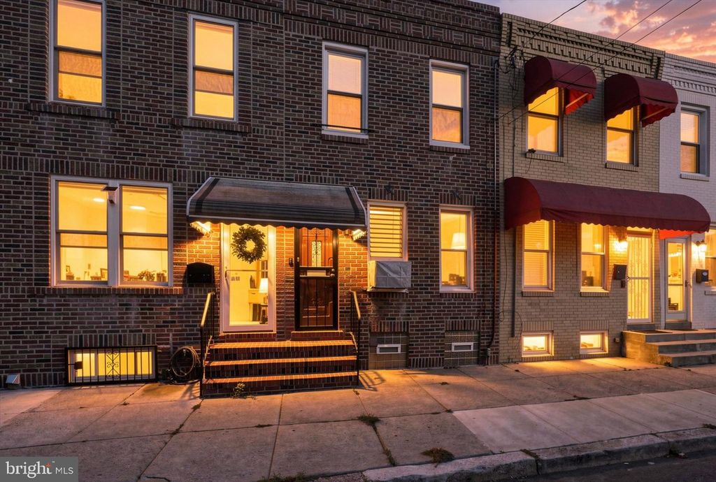 739 MCCLELLAN ST, PHILADELPHIA, PA 19148 — exterior