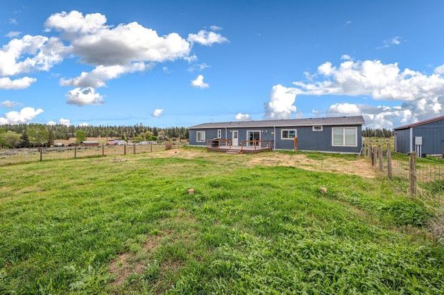 22922 W McFarlane Rd, Medical Lake, WA 99022