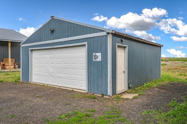 22922 W McFarlane Rd, Medical Lake, WA 99022