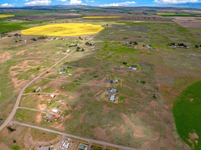 22922 W McFarlane Rd, Medical Lake, WA 99022