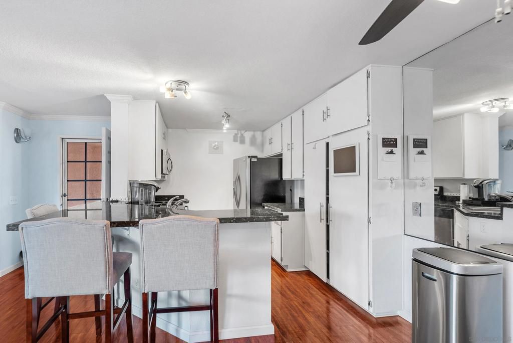 7087 Camino Revueltos 302, San Diego, CA 92111 — photo 5
