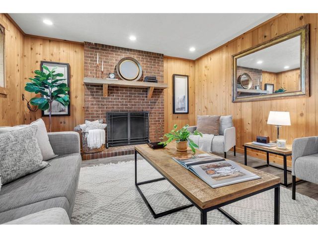 2511 N Franklin Ave, Louisville, CO 80027