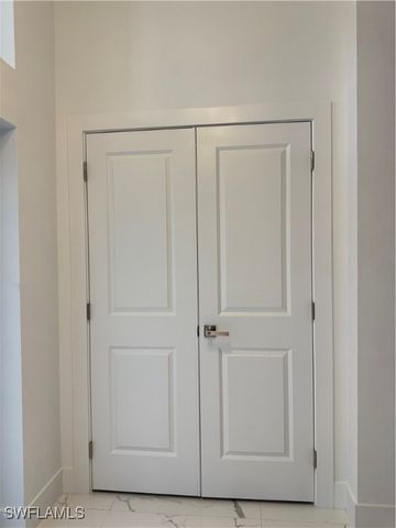 3611 21st ST SW, Lehigh Acres, FL 33976