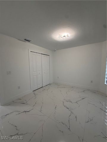 3611 21st ST SW, Lehigh Acres, FL 33976