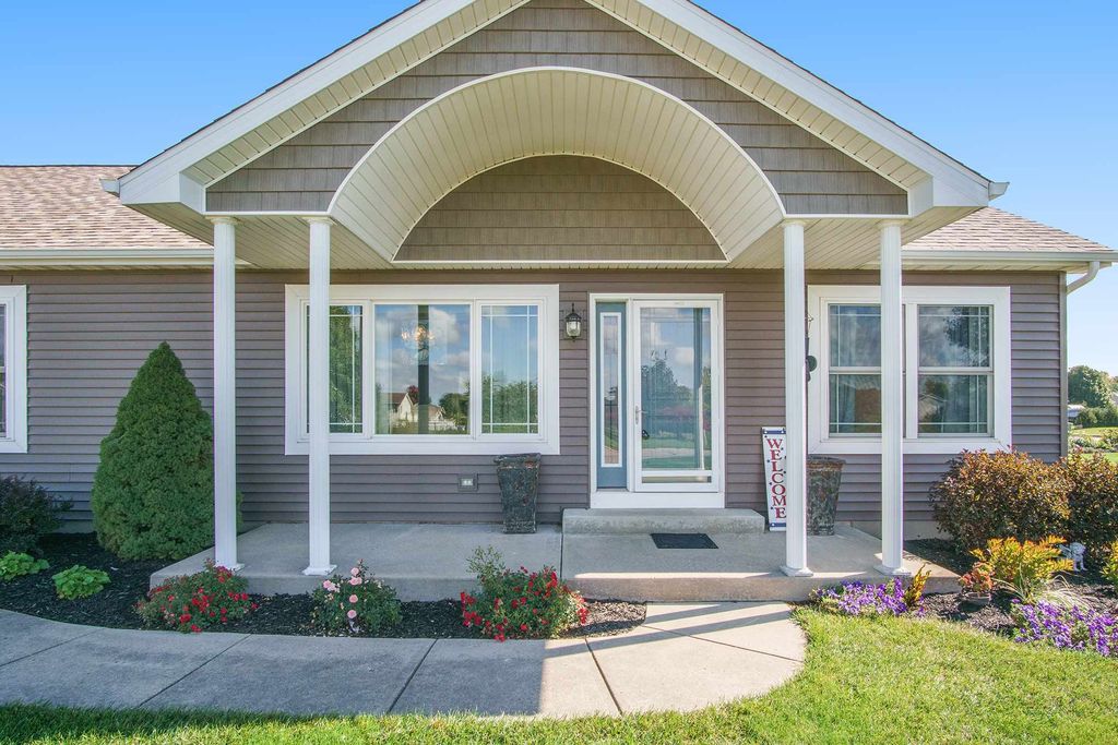 65650 Tropicana Avenue, Goshen, IN 46528