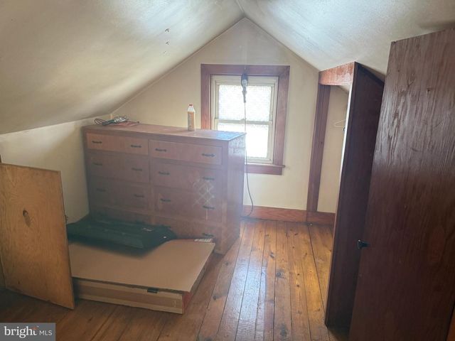 5933 LINCOLN HWY W, Thomasville, PA 17364