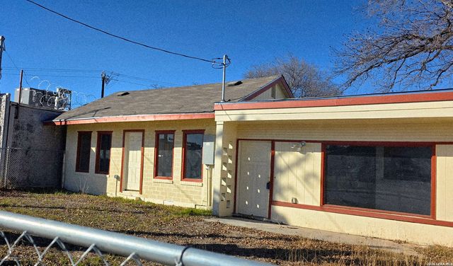 1211 Gladstone, San Antonio, TX 78225