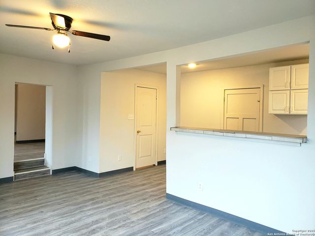 1211 Gladstone, San Antonio, TX 78225