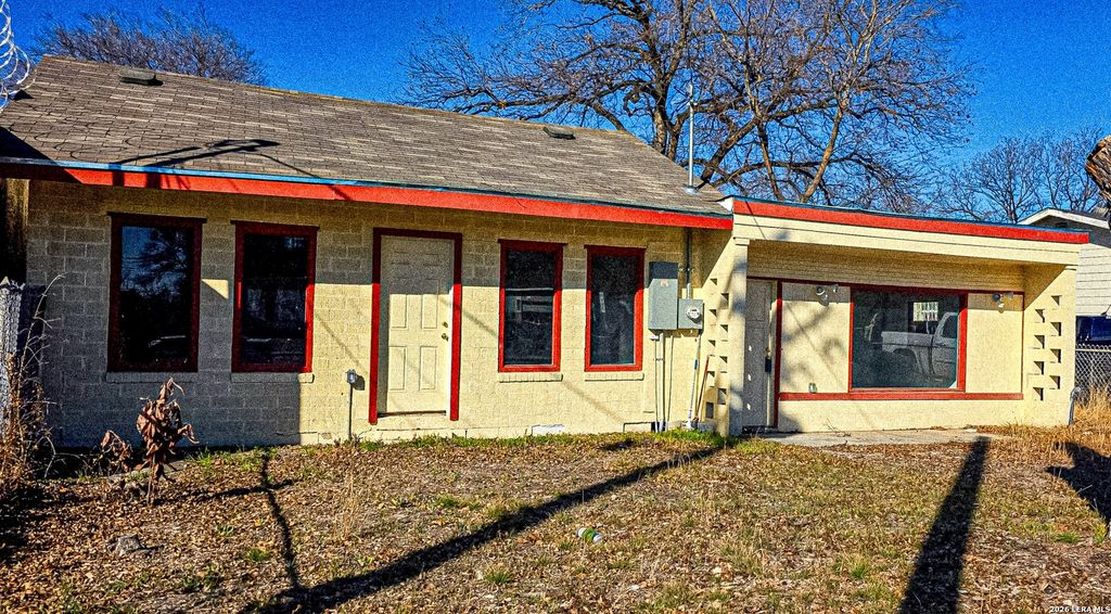 1211 Gladstone, San Antonio, TX 78225