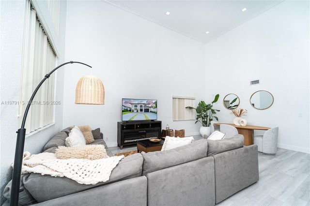 14172 NW 87th Ct, Miami Lakes, FL 33018