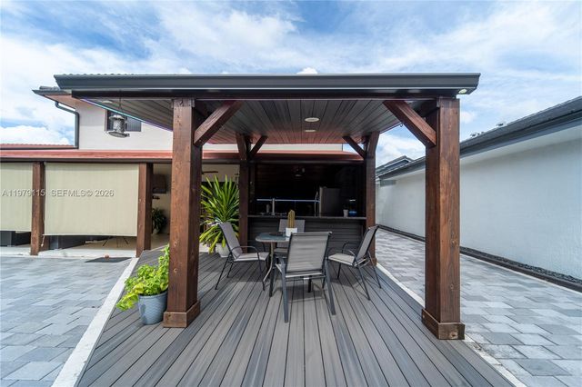 14172 NW 87th Ct, Miami Lakes, FL 33018