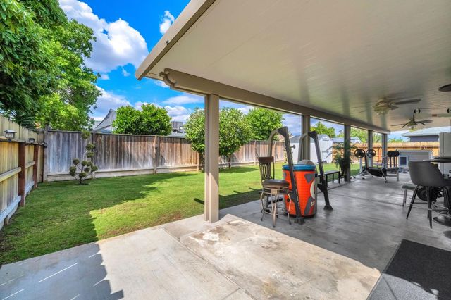 4675 E Belgravia Avenue, Fresno, CA 93725