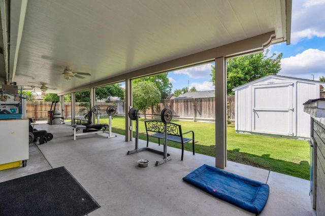 4675 E Belgravia Avenue, Fresno, CA 93725