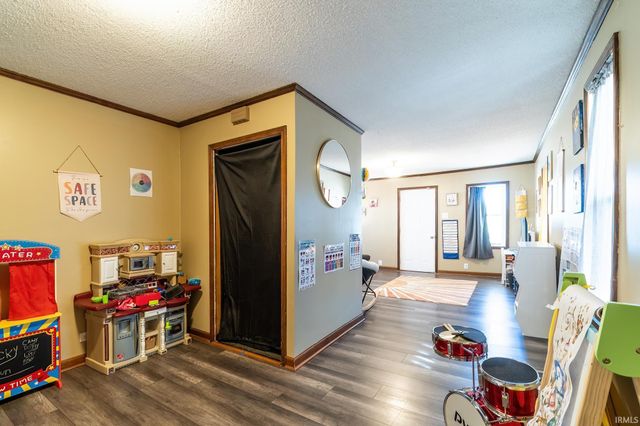 1111 N 2Nd Street, Decatur, IN 46733